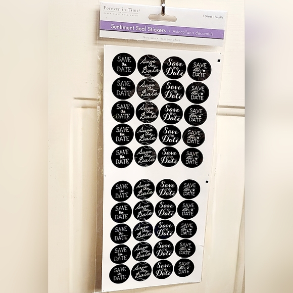 NWT Forever In Time Set of 40 Round Black/White SAVE THE DATE Sticker Seals! - Picture 2 of 9